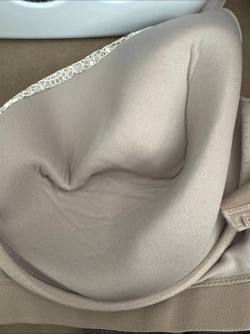 Cacique Taupe Bra with Cream Lace Trim 42G